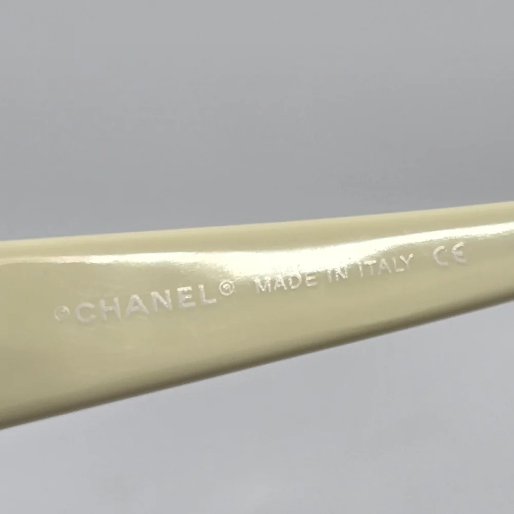 Chanel Vintage Interlocking CC Logo Sunglasses 18316 C0200